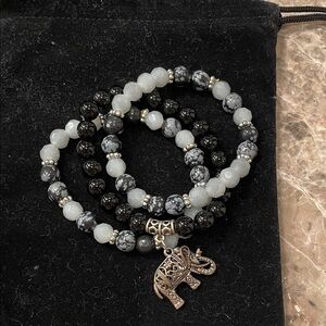 Elephant Charm Beaded Bracelet Set - Black and Gray